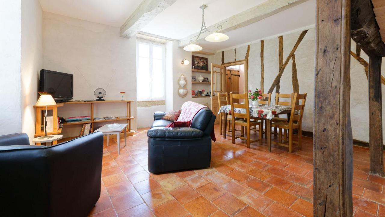 Le Guitou Villa Monlezun Dış mekan fotoğraf
